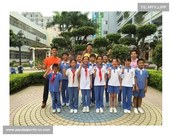 张飞教练带领队伍逆袭夺冠 荣获年度优秀教练员殊荣 张飞教练带领队伍逆袭夺冠 荣获年度优秀教练员殊荣