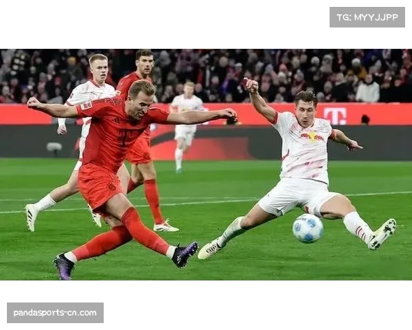 本轮德甲焦点战解读:拜仁凭借肋部渗透打破僵局